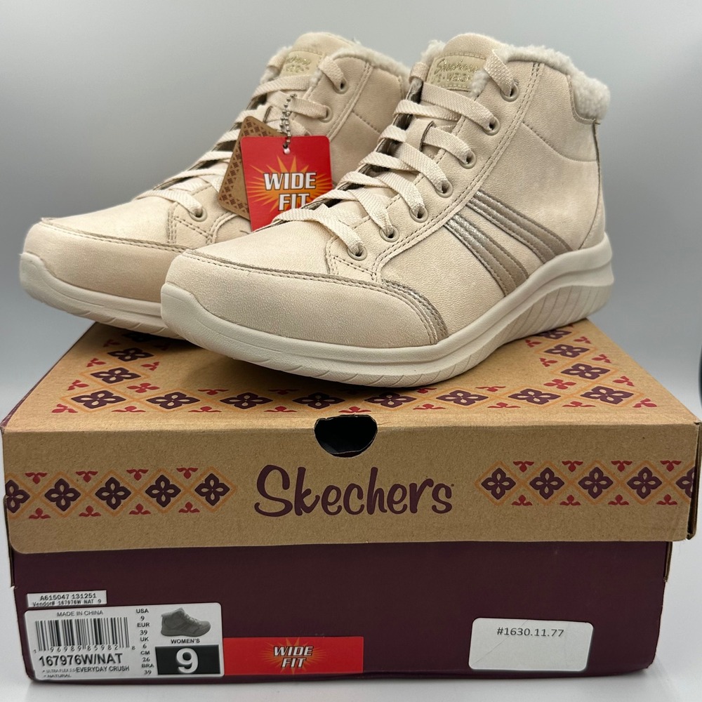 Skechers Ultra Flex 2.0 Everyday Crush 9WIDE Faux Fur Lined Boots NIB Cozy Ankle